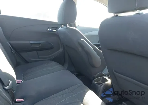 2012 Chevrolet Sonic 2Lt из США, поврежденный, VIN 1G1JC5SH4C4137248